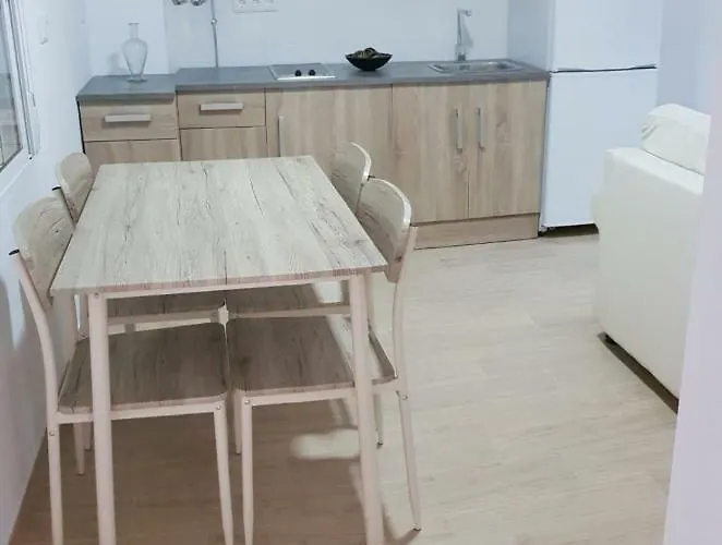 Nuevo Jerez Bahia 아파트 *